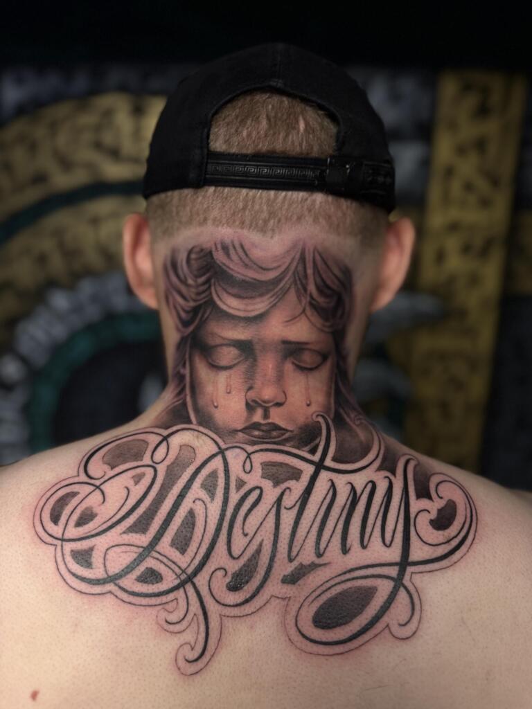 Tattoo Arbeiten bei Never Ending Tattoos in Itzehoe